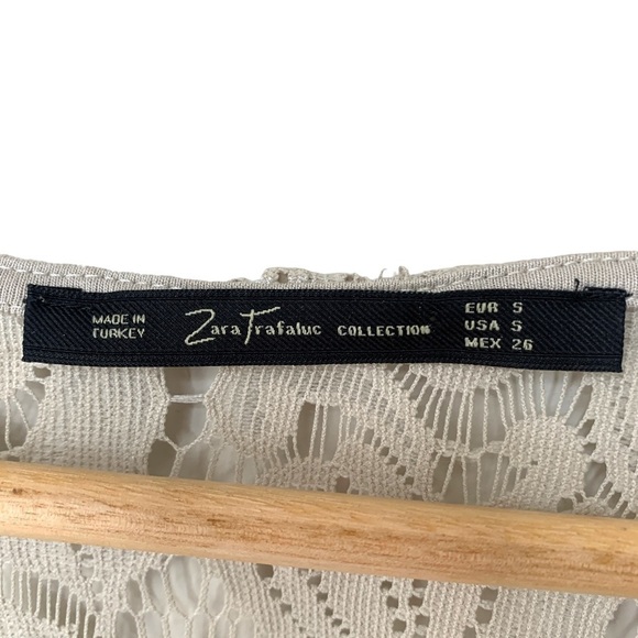 ZARA Trafaluc Cream Sheer Floral Lace Cap Sleeve Blouse Women's Size Small - Picture 8 of 8